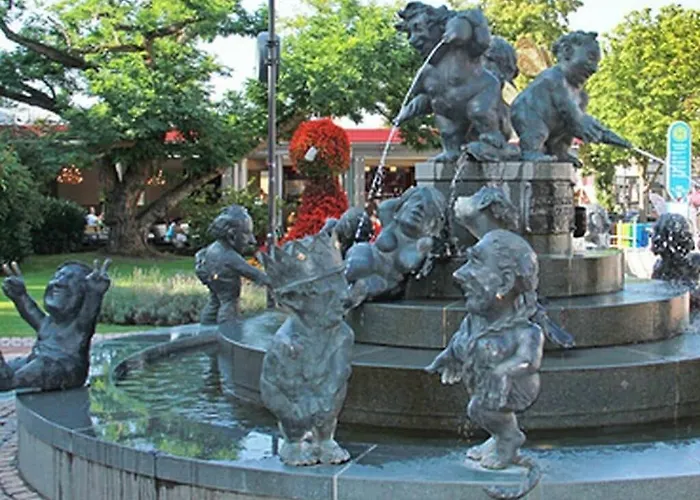 Mester Mit Schwimmbad Sauna * Бад-Гарцбург